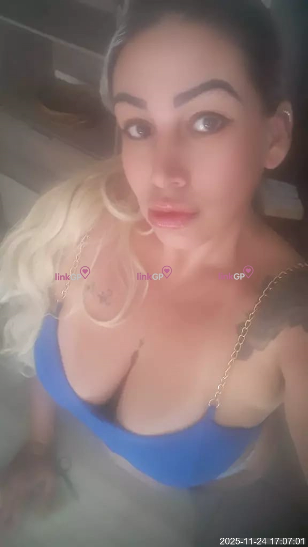 Foto 1 - Julia Pimentel