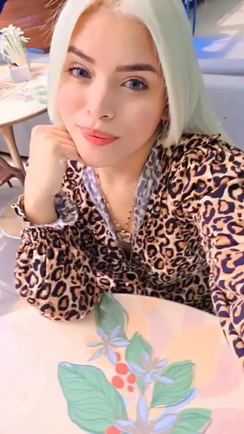 Acompanhante Loirinha Safada em Manaus | Branquinha Gostosa para Encontros Quentes